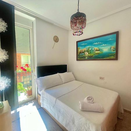 Habitacion Privada En Piso Compartido Valenza Esterno foto